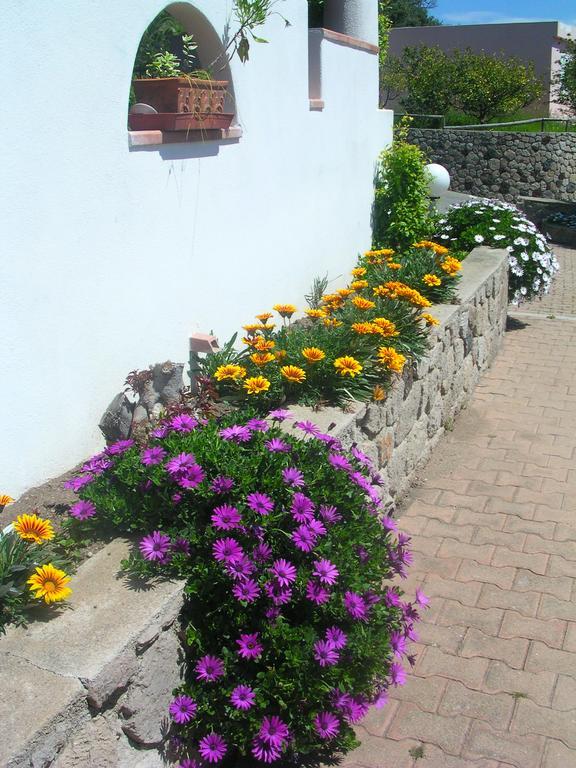 Villa A Lipari Bagian luar foto