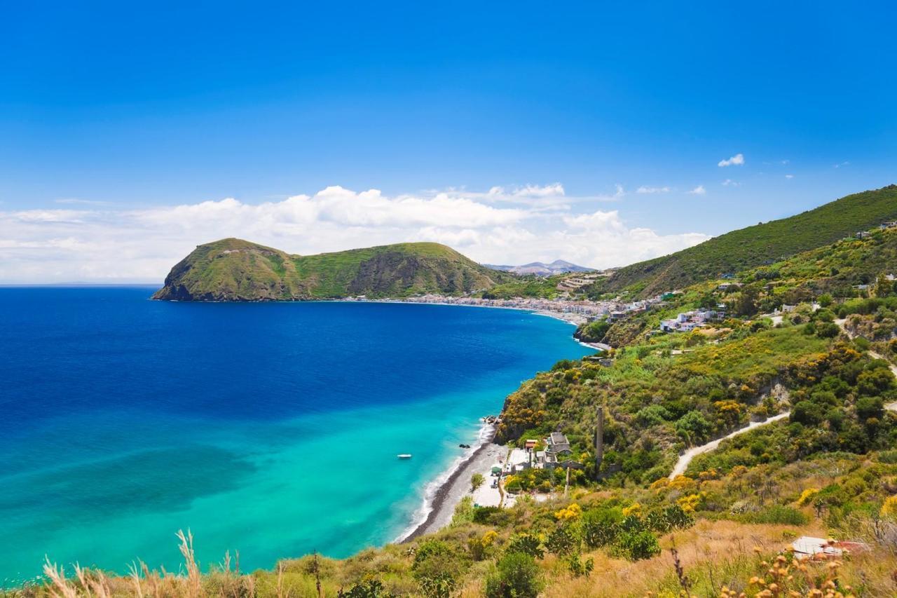 Villa A Lipari Bagian luar foto